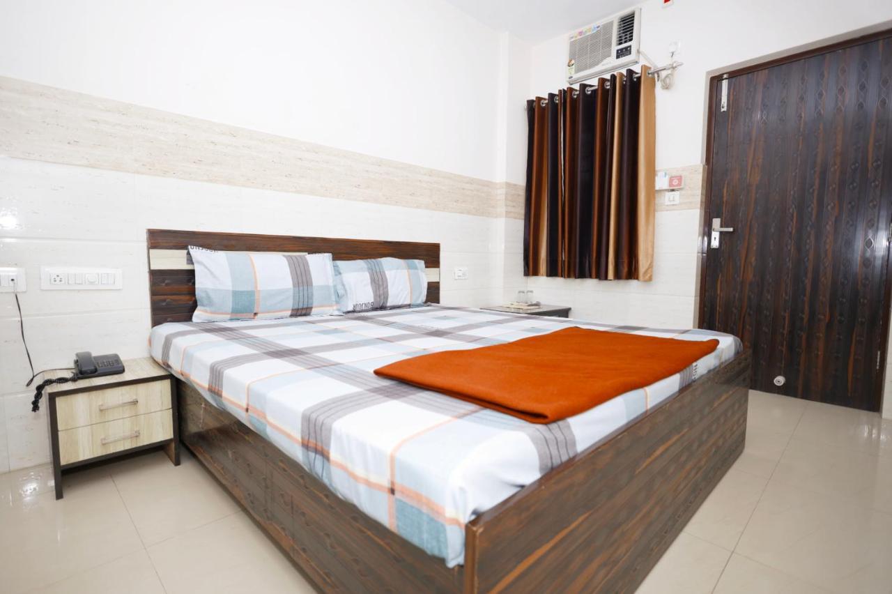 Hotel K Fort Dźalandhar Zewnętrze zdjęcie